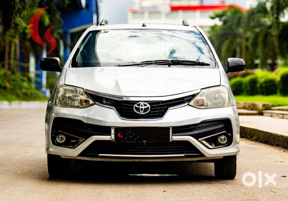 Toyota Etios Liva G, 2011, Petrol