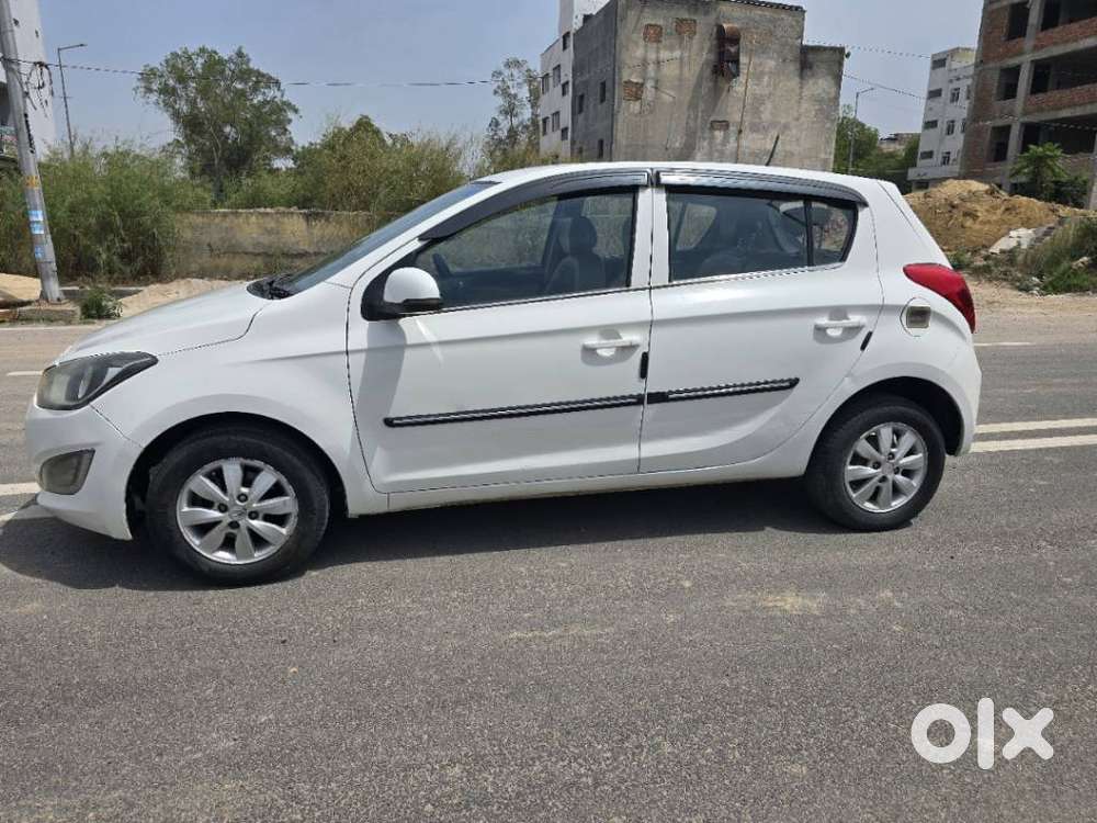 Hyundai I20 2012-2014 Sportz 1.2, 2013, Cng & Hybrids