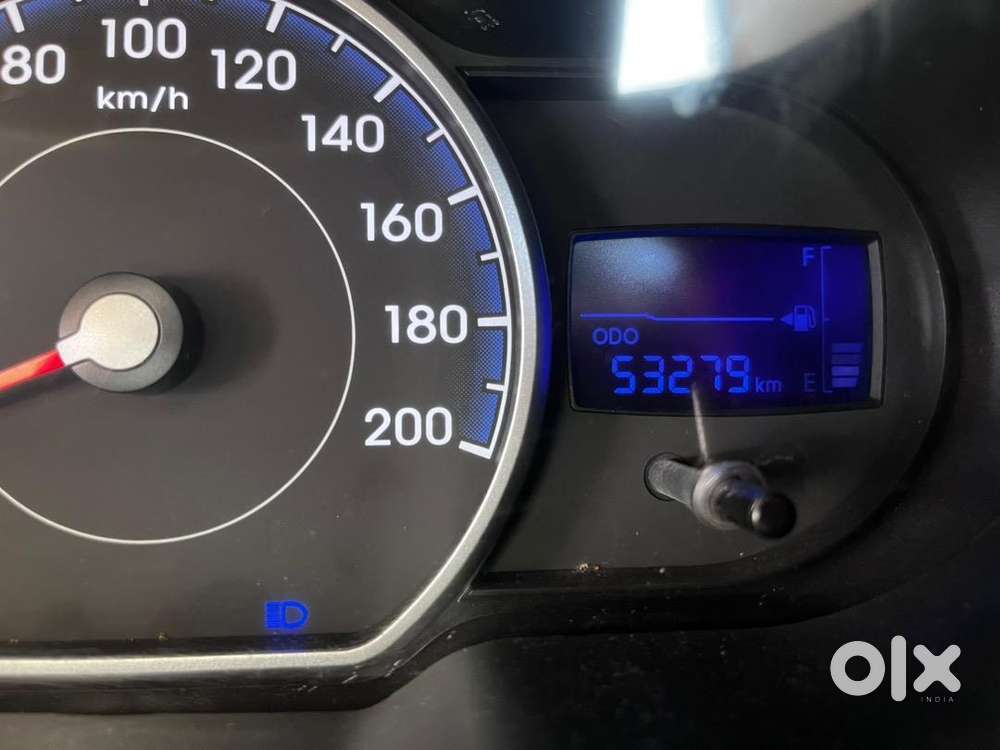 Hyundai I10 (1.2 Magna / 2013 -manual)