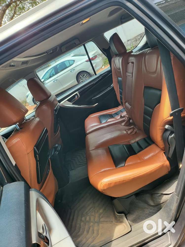 Toyota Innova Crysta 2.4 V, 2018, Diesel