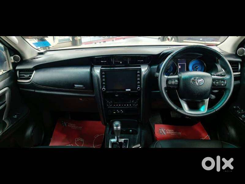 Toyota Fortuner [2021-ongoing] 2.7 2wd Petrol At, 2022, Petrol