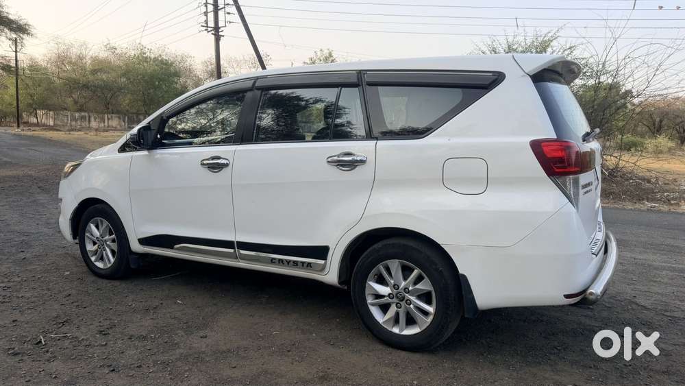 Toyota Innova Crysta 2.4 G Mt, 2018, Diesel
