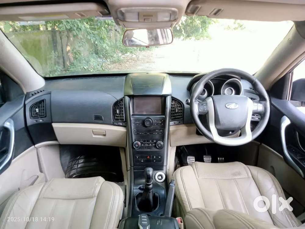 Mahindra Xuv500 2017 Diesel 95000 Km Driven