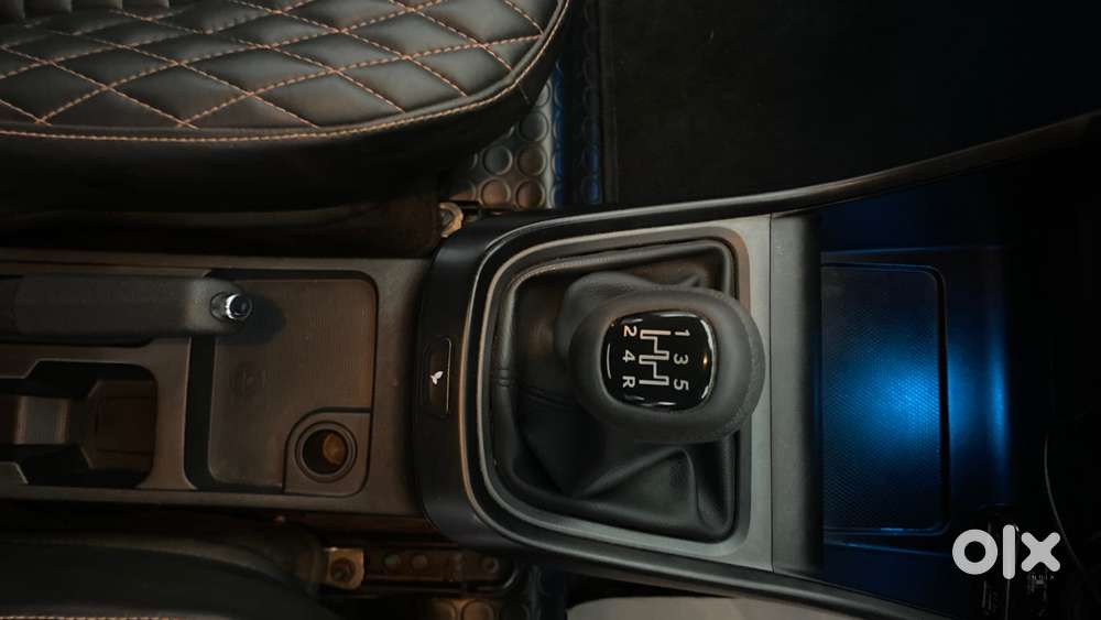 Tata Altroz 1.2 Xt, 2022, Petrol