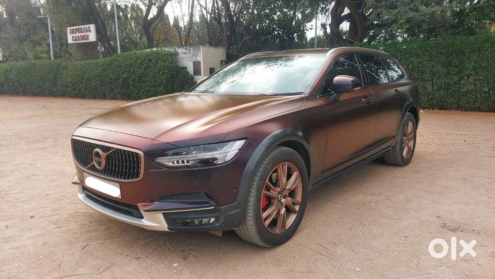 Volvo V90 Cross Country D5 Inscription, 2018, Diesel