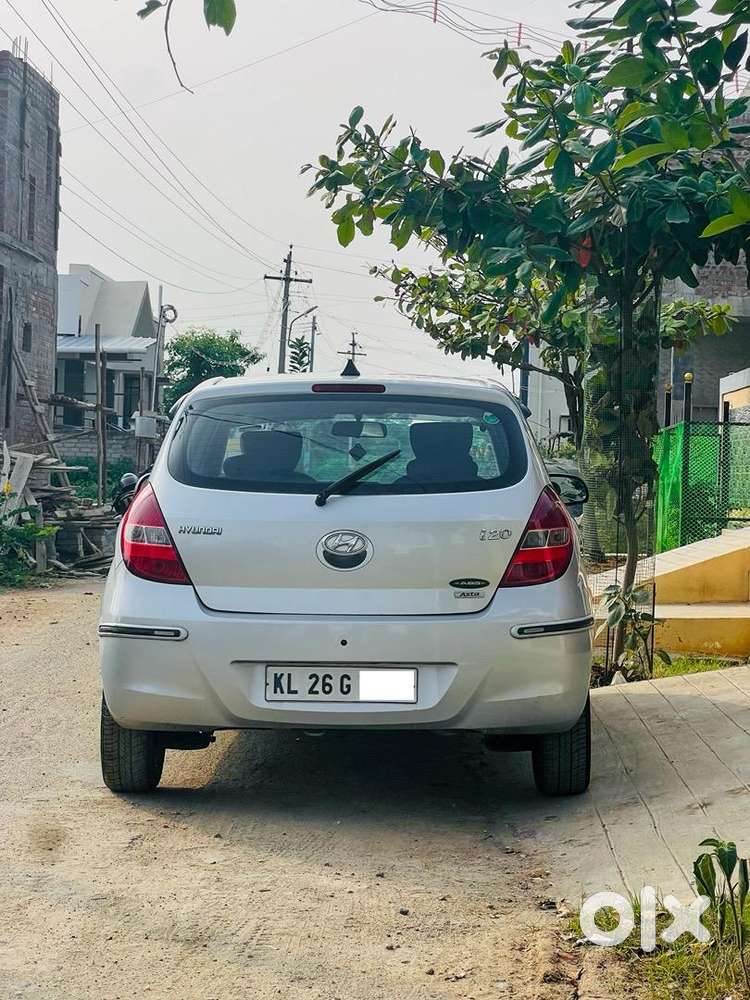 Hyundai I20 Asta (top Variant) – 2009 Model