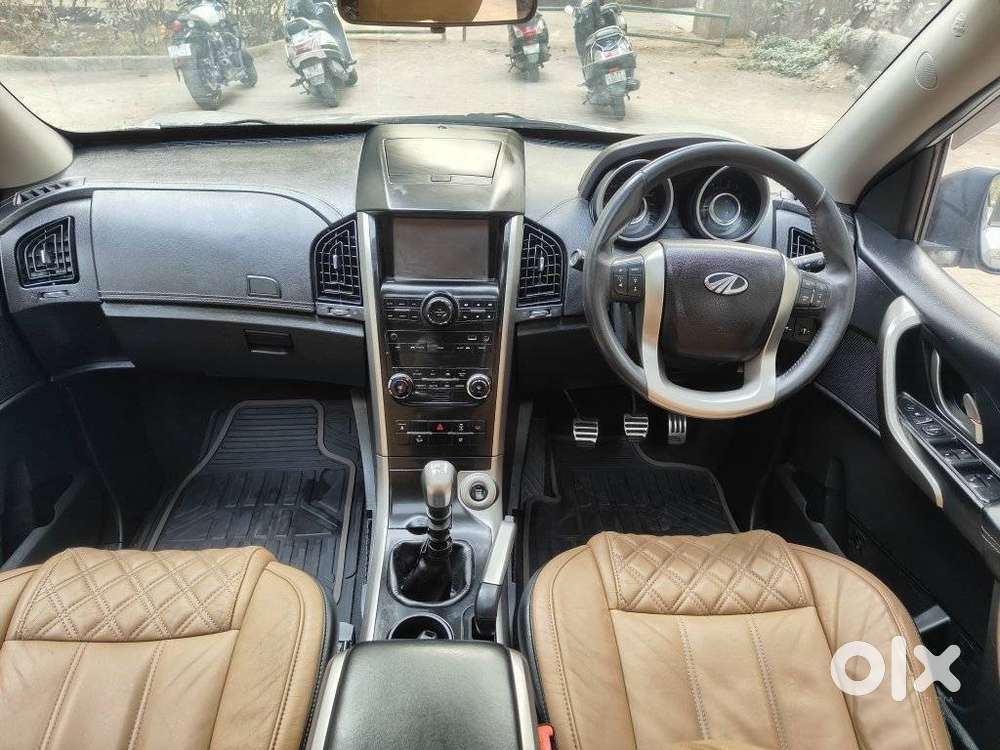 Mahindra Xuv500 W11 Option, 2019, Diesel