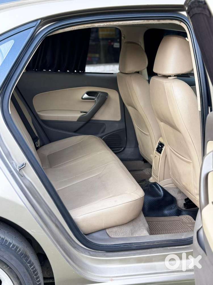 Volkswagen Vento 1.2 Tsi Highline Plus At, 2016, Petrol