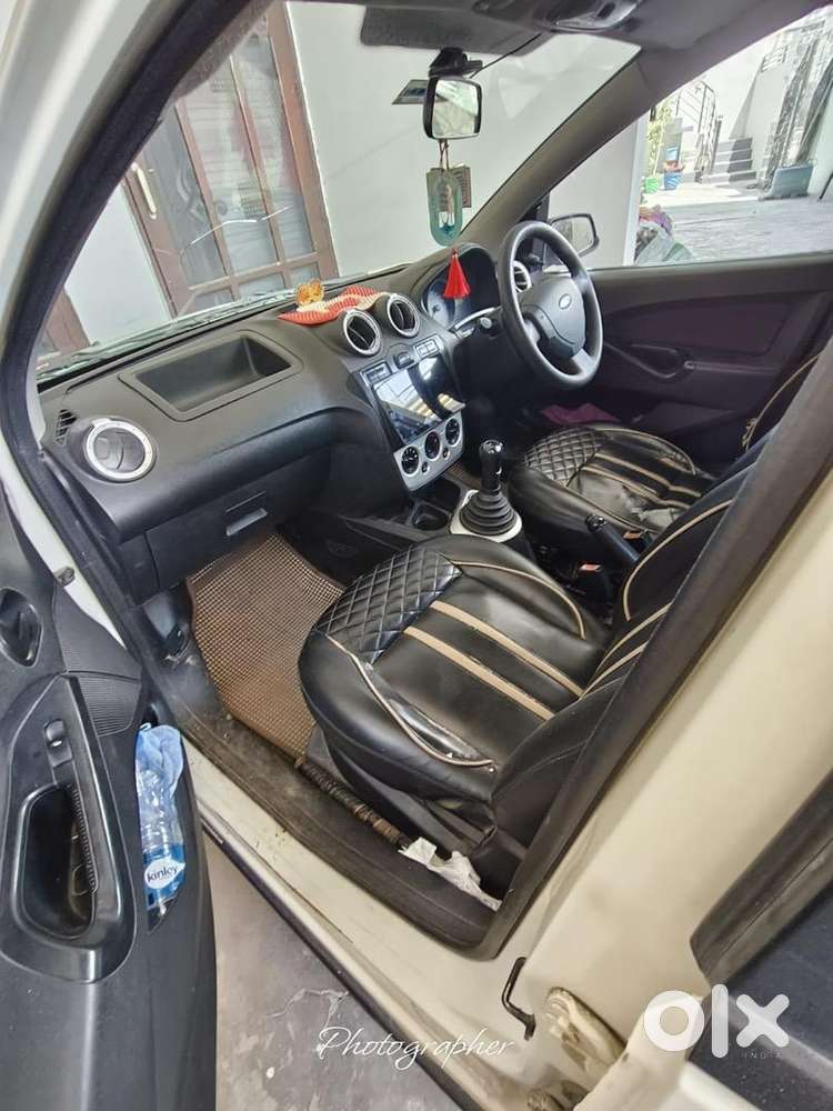 Ford Figo 2011 Diesel 140000 Km Driven