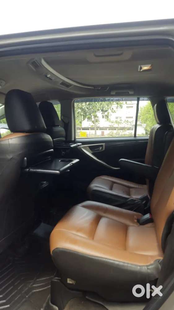 Innova Crysta Vx 2018  All Orignal  Manual