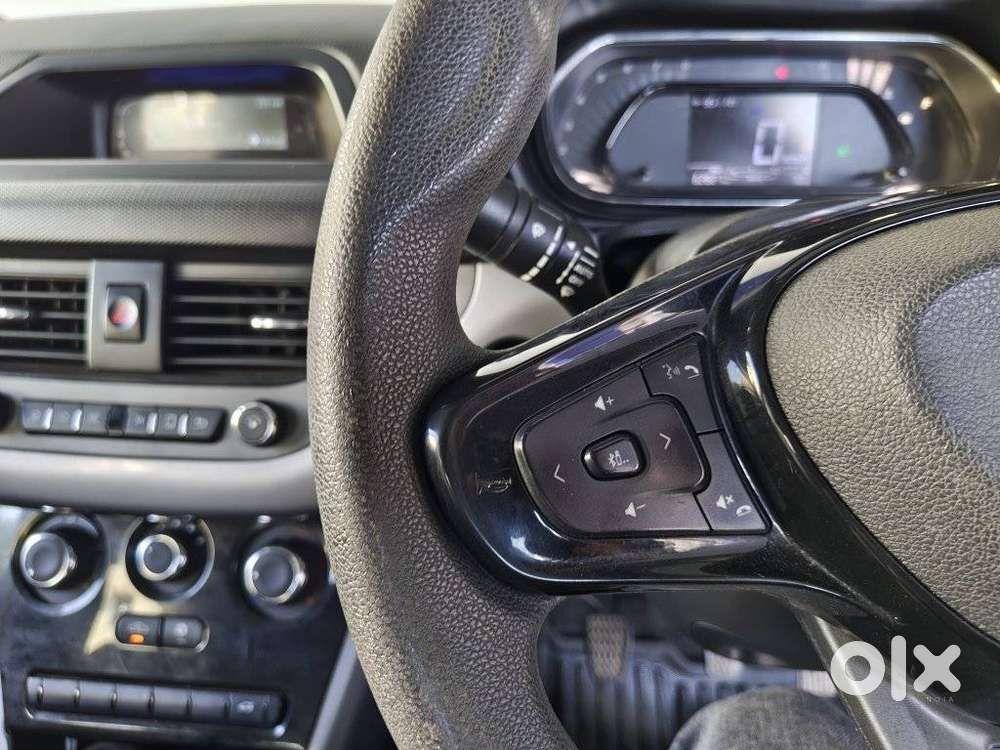 Tata Nexon 1.2 Revotron Xm, 2021, Petrol