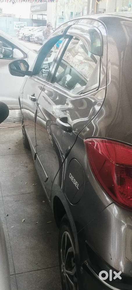 Tata Tiago Diesel 2016