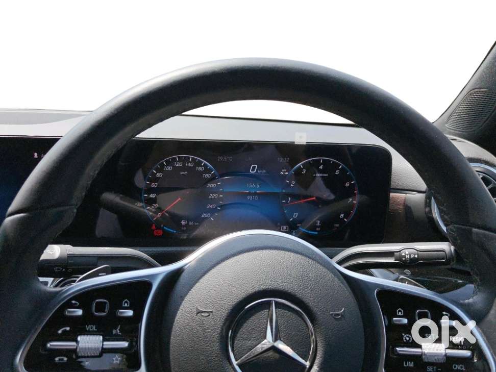 Mercedes-benz A-class Limousine 200, 2022, Petrol