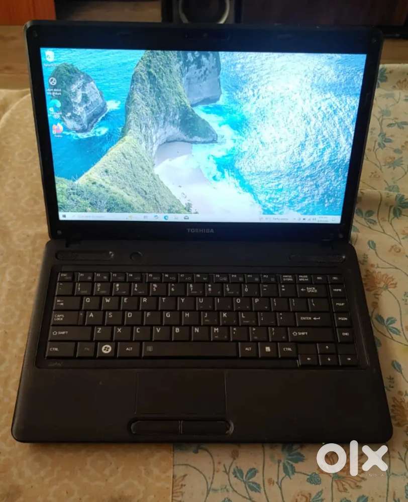 Fix price Laptop Toshiba intel i5 , 4gb ram ,500gb hdd ,