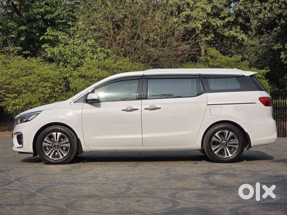 Kia Carnival Limousine Plus 7 Str, 2022, Diesel