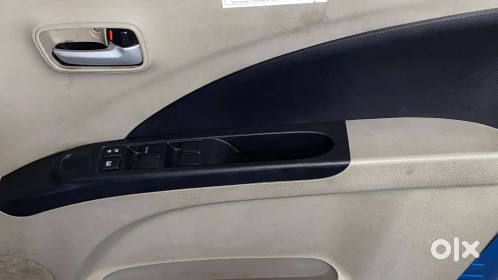 Maruti Suzuki Celerio Vxi At, 2014, Petrol