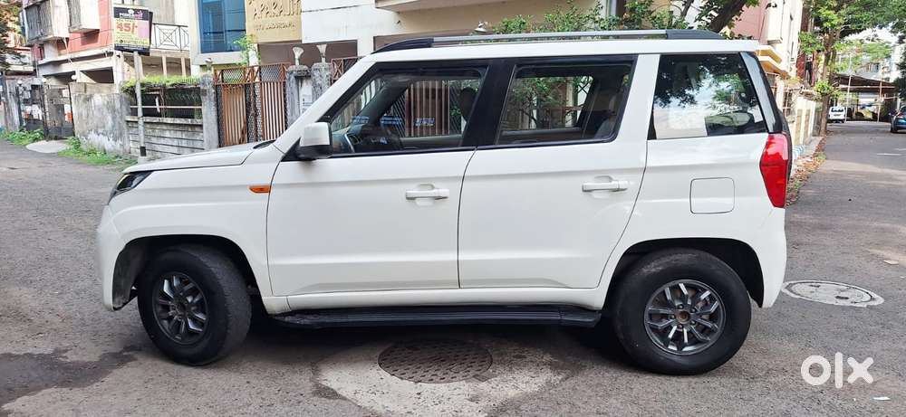 Mahindra Tuv 300 T10, 2019, Diesel