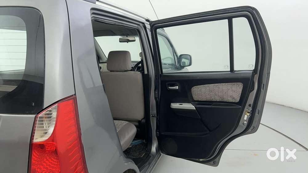 Maruti Suzuki Wagon R Vxi, 2015, Petrol