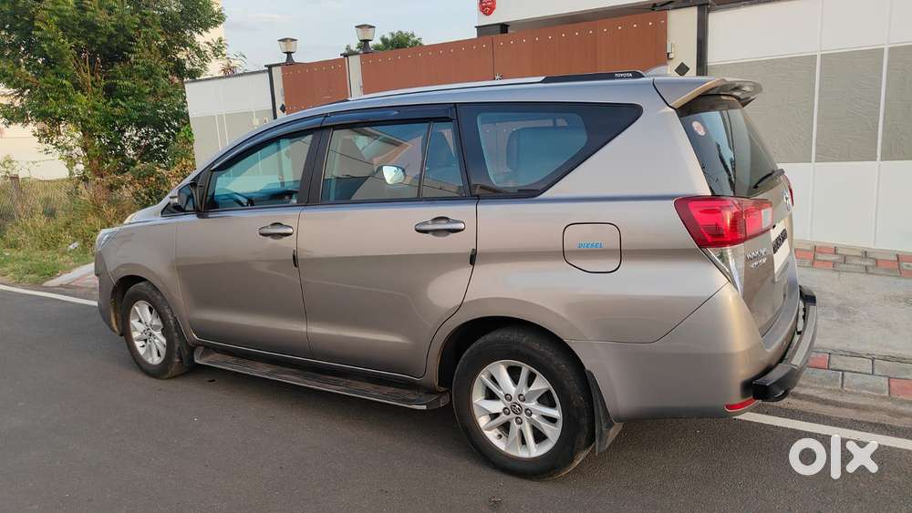 Toyota Innova Crysta 2.8 Gx At, 2018, Diesel