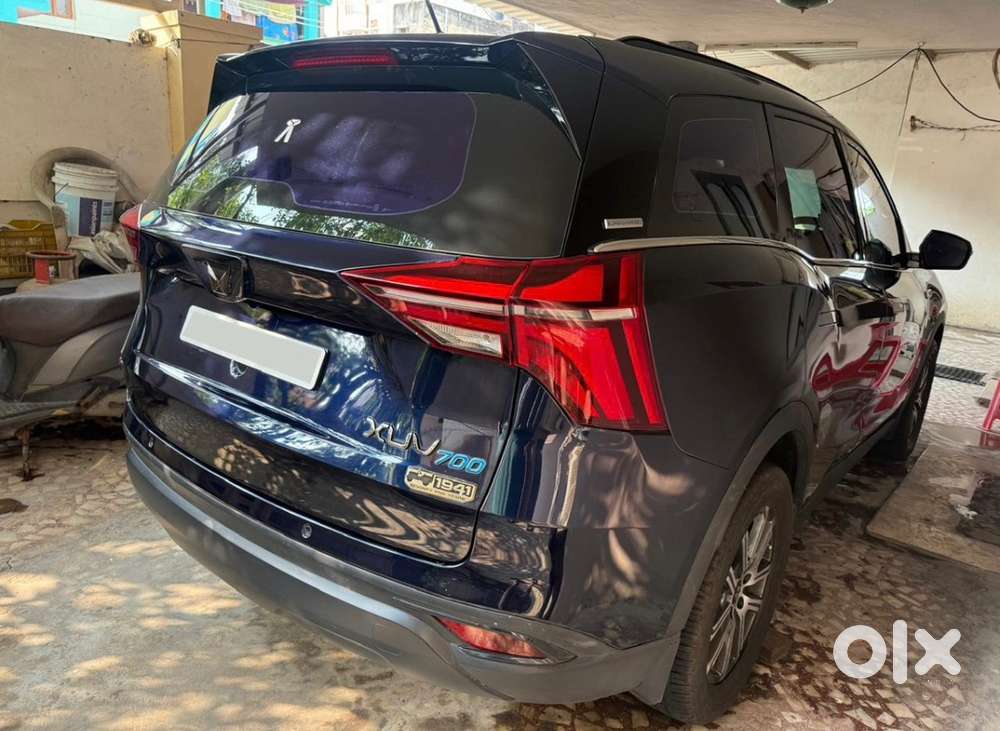 Mahindra Xuv700 2022 Diesel 25900 Km  Driven