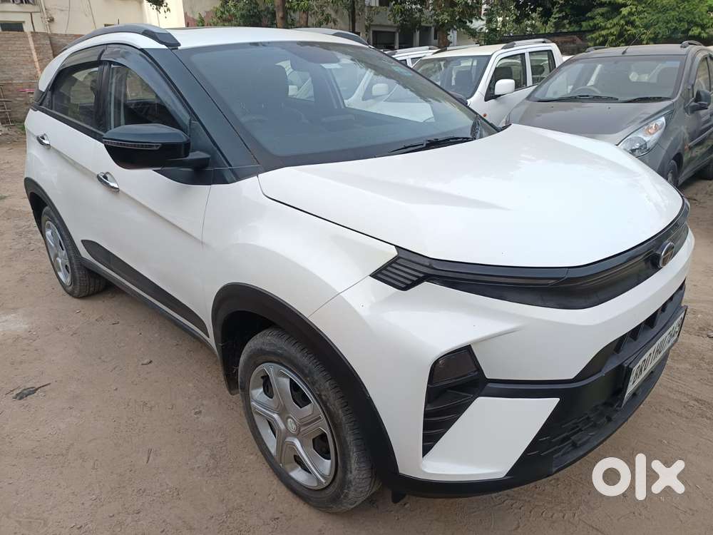 Tata Nexon Pure 1.2 S Revotron Petrol 6 Mt, 2024, Petrol