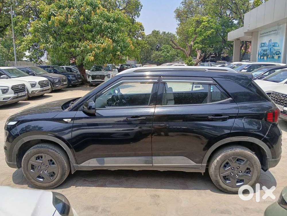 Hyundai Venue S Mt 1.2 Kappa, 2023, Petrol