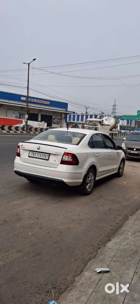 Skoda Rapid 2011-2013 1.6 Mpi Ambition, 2020, Petrol