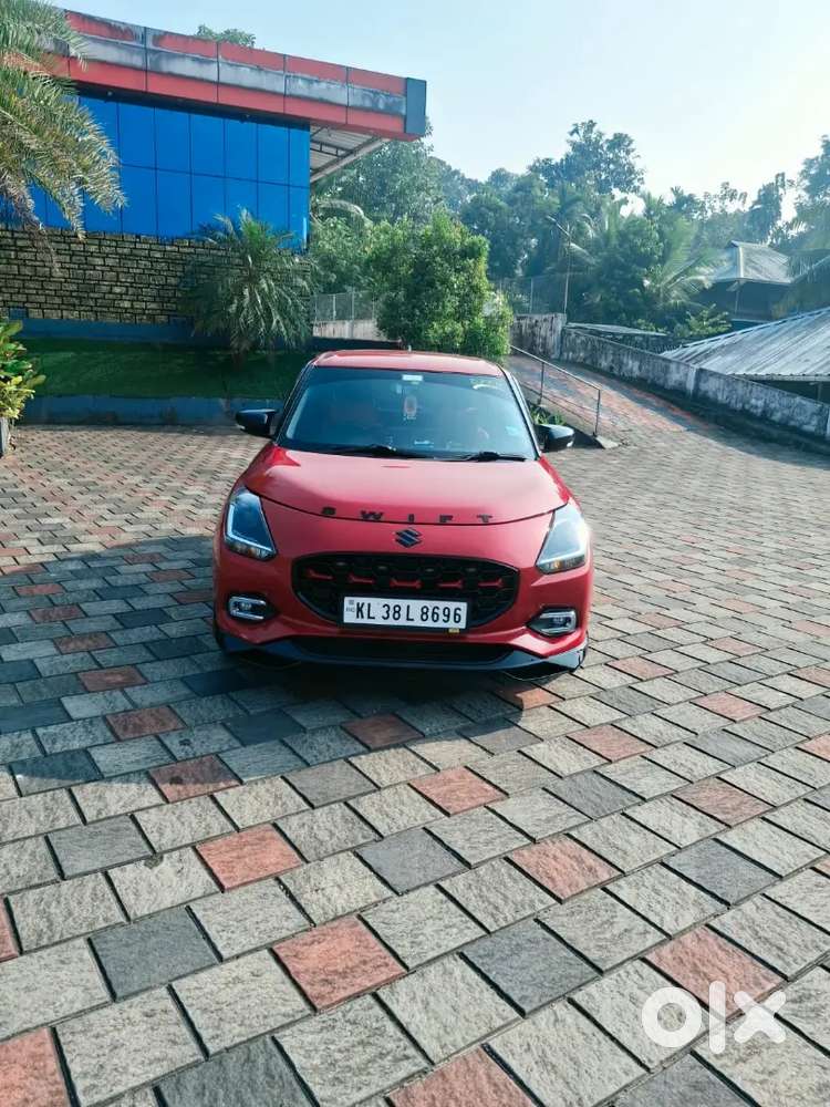 2025 Model Swift Vxi (o)