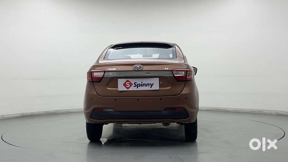 Tata Tigor Xe, 2017, Petrol