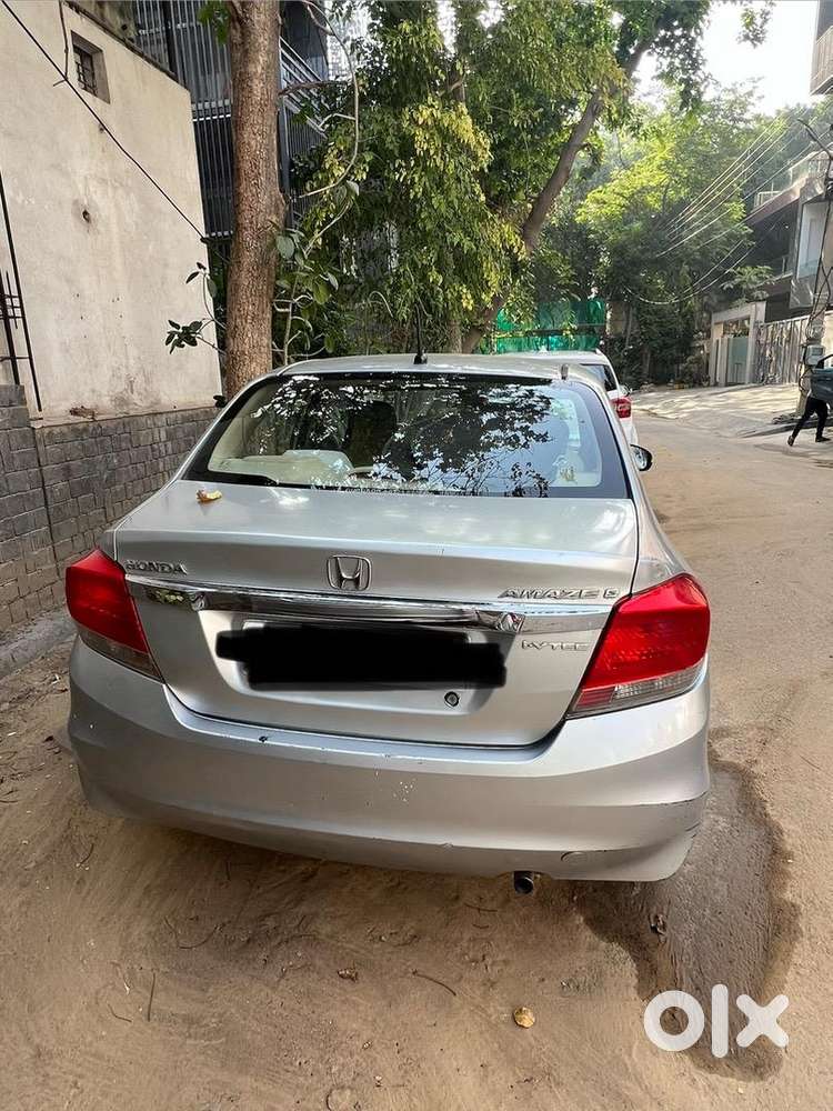 Honda Amaze S 2015 Petrol Well Maintained