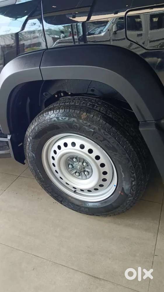 Mahindra Thar Roxx 2026 Diesel 1200 Km Driven