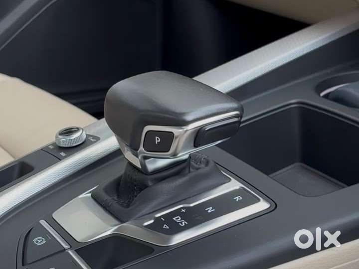 Audi A4 2.0 Premium Plus 40 Tfsi, 2024, Petrol