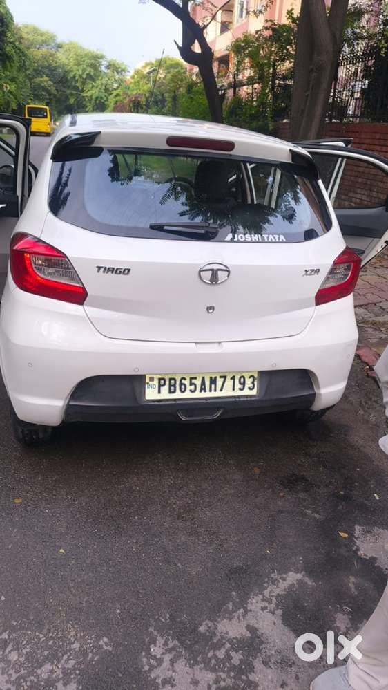 Tata Tiago 2017 Petrol