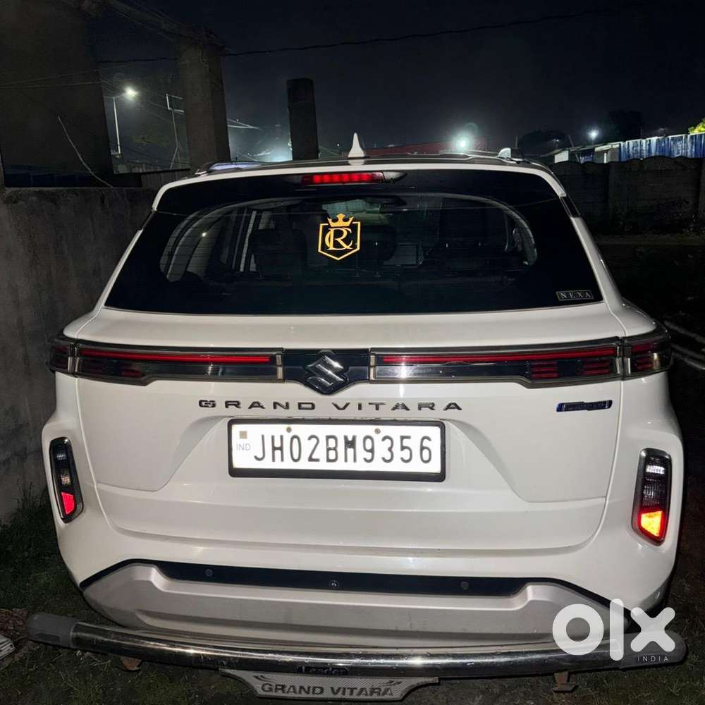 Maruti Suzuki Grand Vitara 2023 Petrol 32500 Km Driven