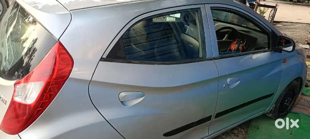 Hyundai Eon Magna+ Petrol 2015 First Owner