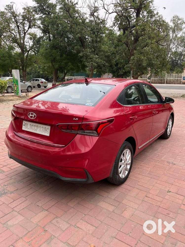 Hyundai Verna Ex 1.6 Vtvt At, 2018, Petrol