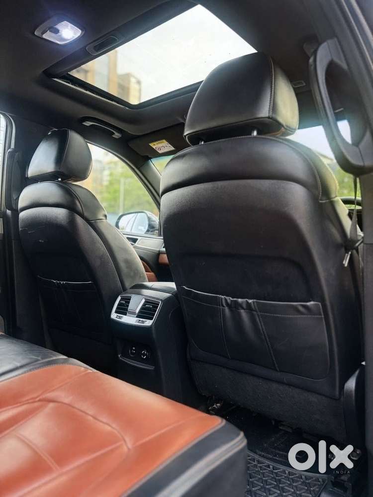 Mahindra Alturas G4 4x4 At, 2019, Diesel