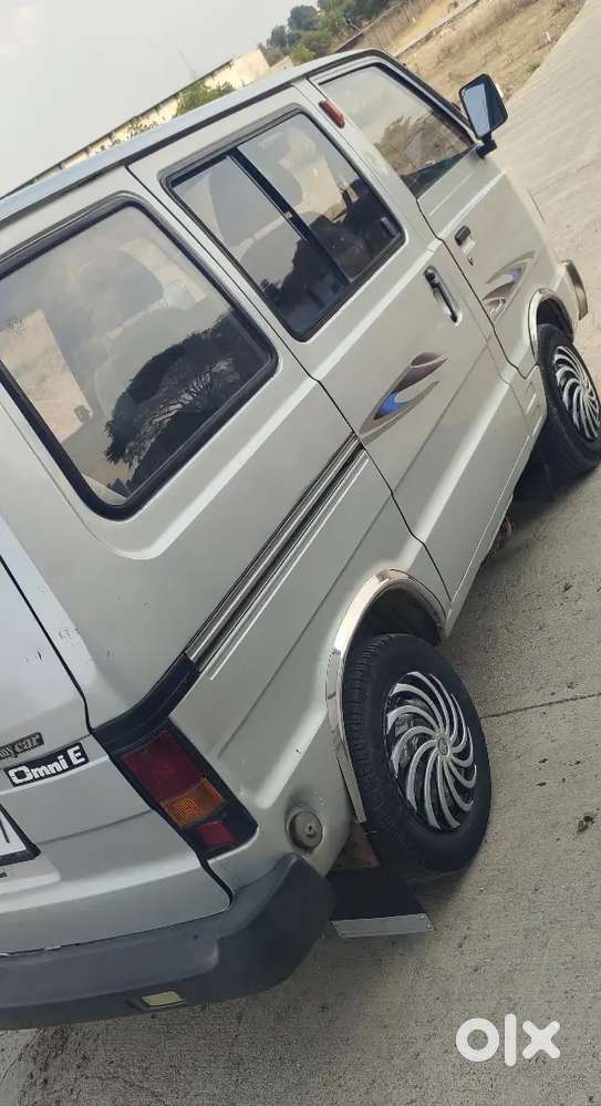 Maruti Suzuki Omni 2006 Petrol Well Maintained