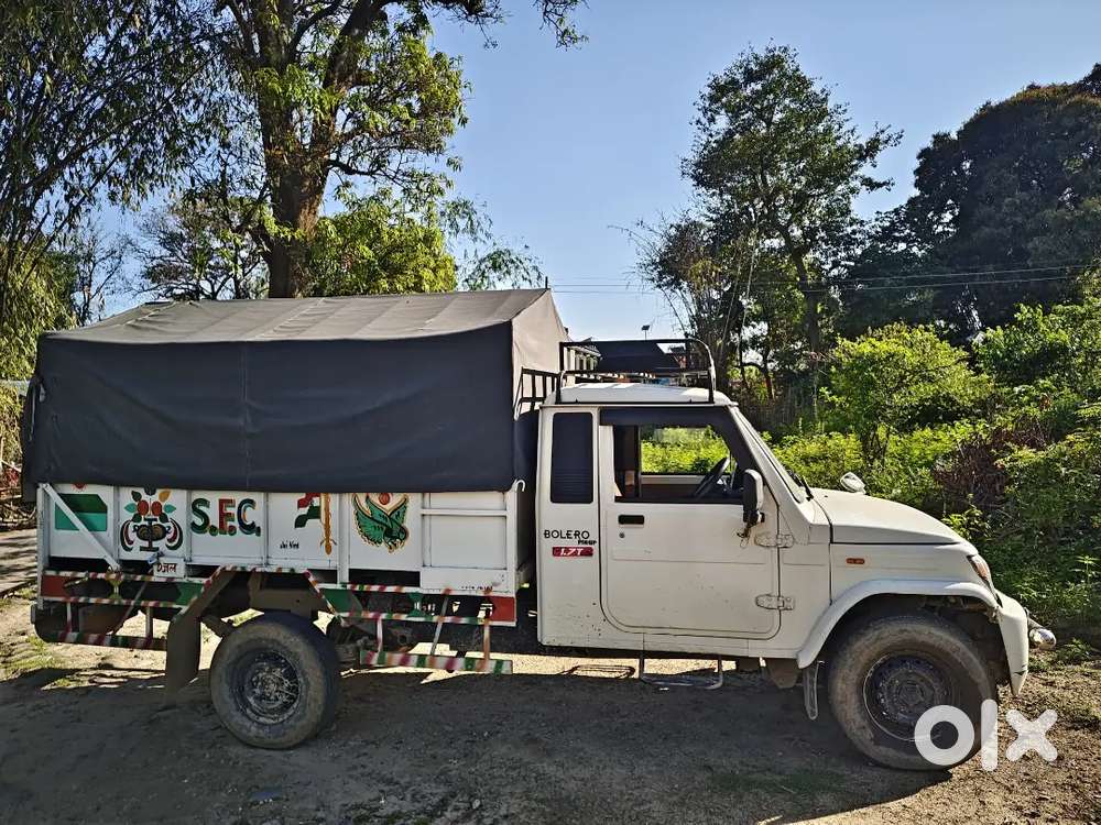 Bolero Pickup Cbc 1.7 2022 Less Driven Good Condition