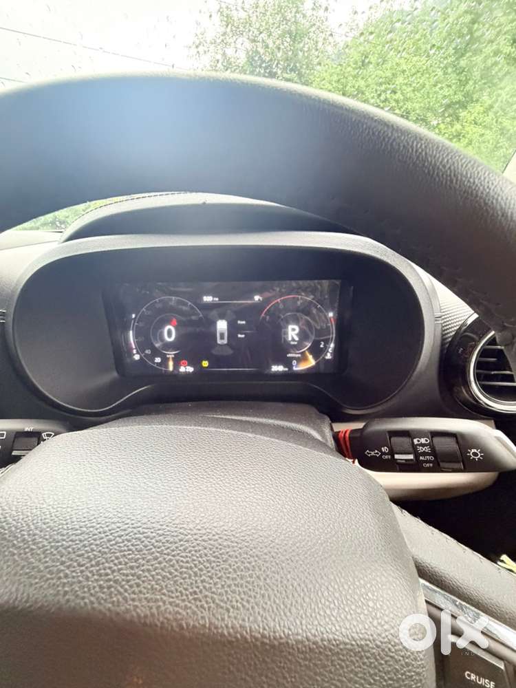 Mahindra Thar Roxx  Star Edition Diesel Manual  April/2026
