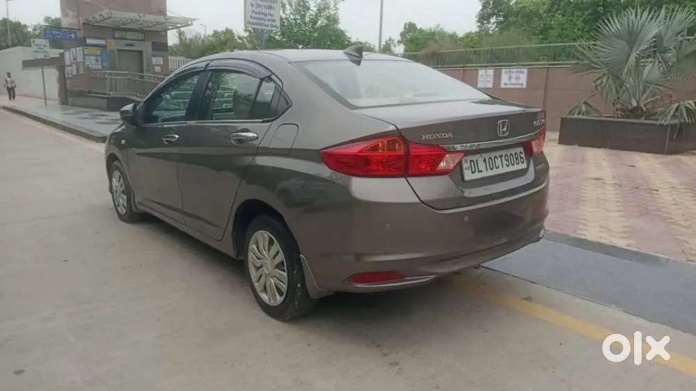 Honda City V At 2016