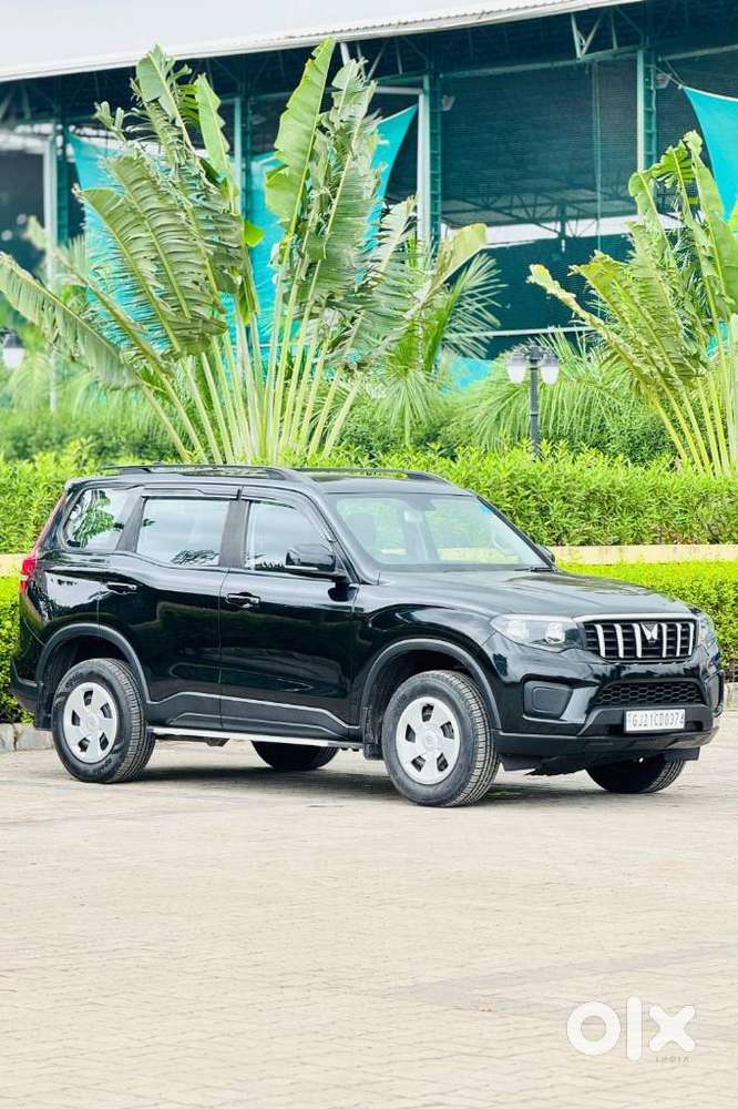 Mahindra Scorpio N, 2023, Petrol