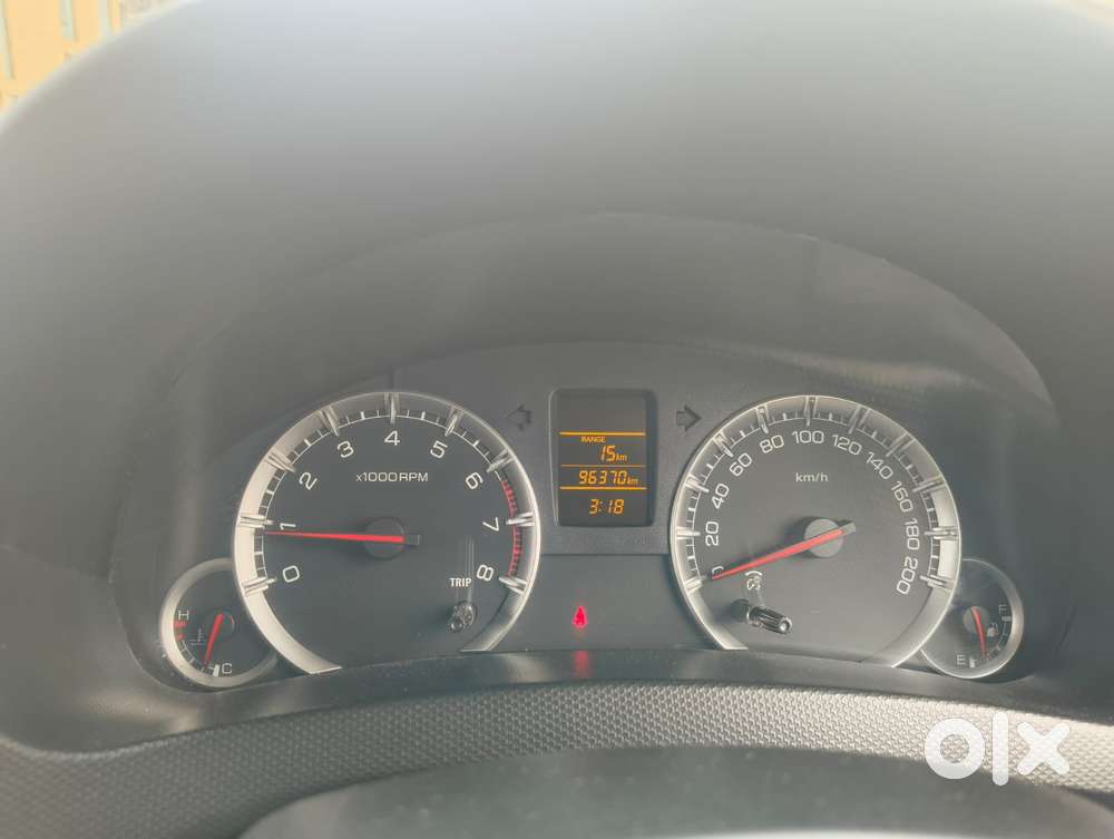 Maruti Suzuki Swift Vxi Abs Bsiv, 2013, Petrol