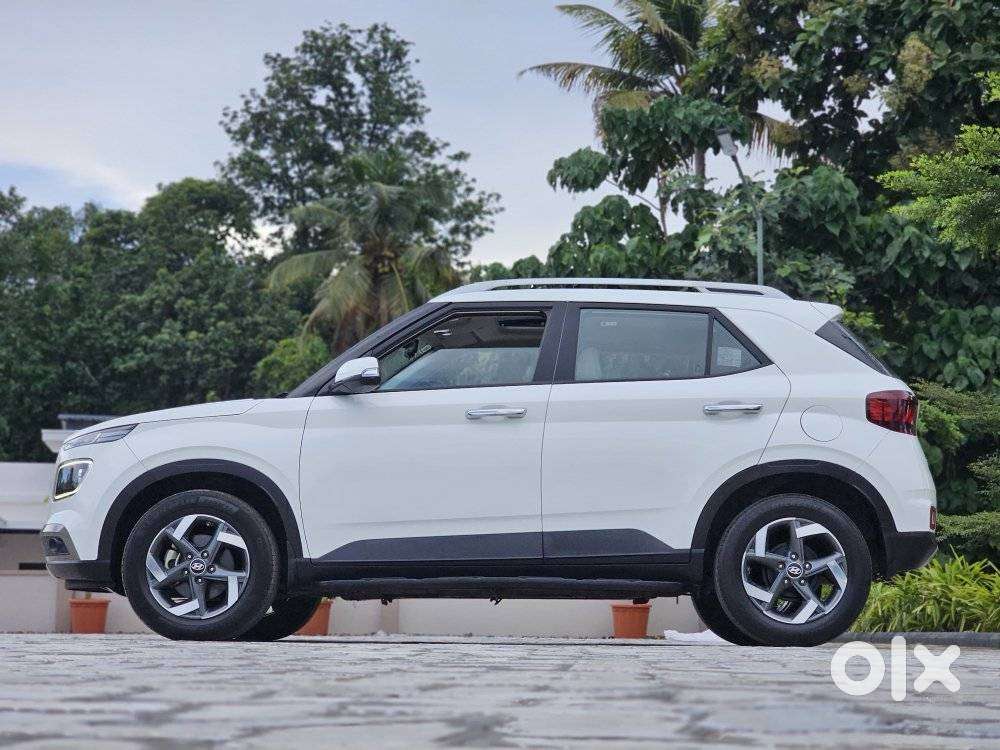 Hyundai Venue Sx Plus Turbo Dct, 2020, Petrol