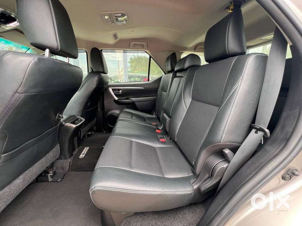 Toyota Fortuner 3.0 4x2 Automatic, 2022, Diesel