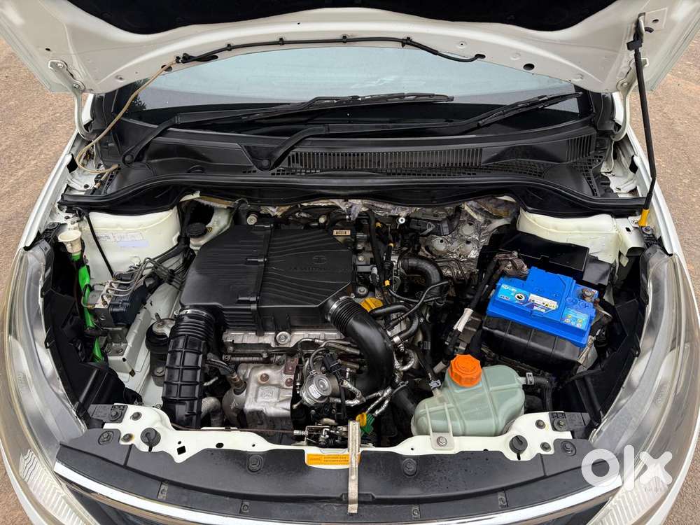 Tata Bolt Revotron Xm, 2015, Petrol