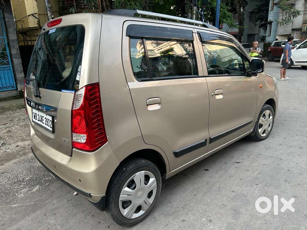 Maruti Suzuki Wagon R 1.0 Vxi, 2016, Petrol