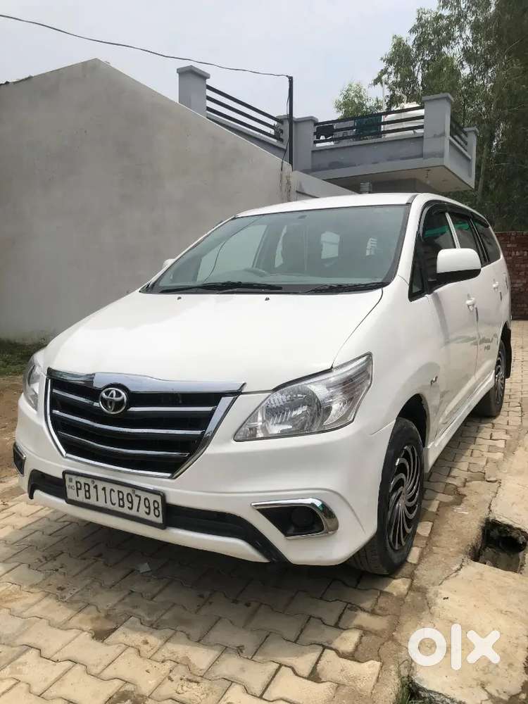 Toyota Innova Diesel 7 2010