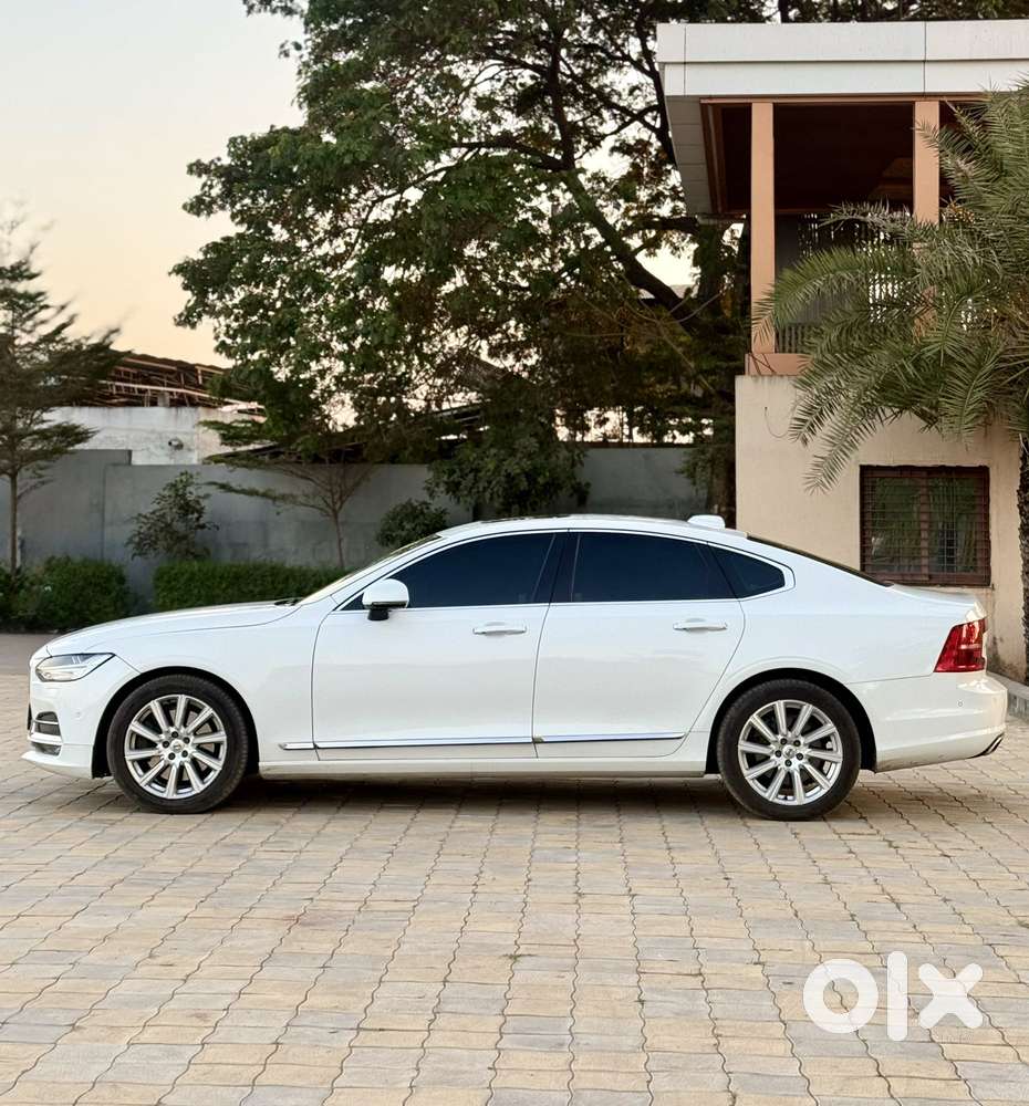 Volvo S90 D4 Momentum, 2017, Diesel