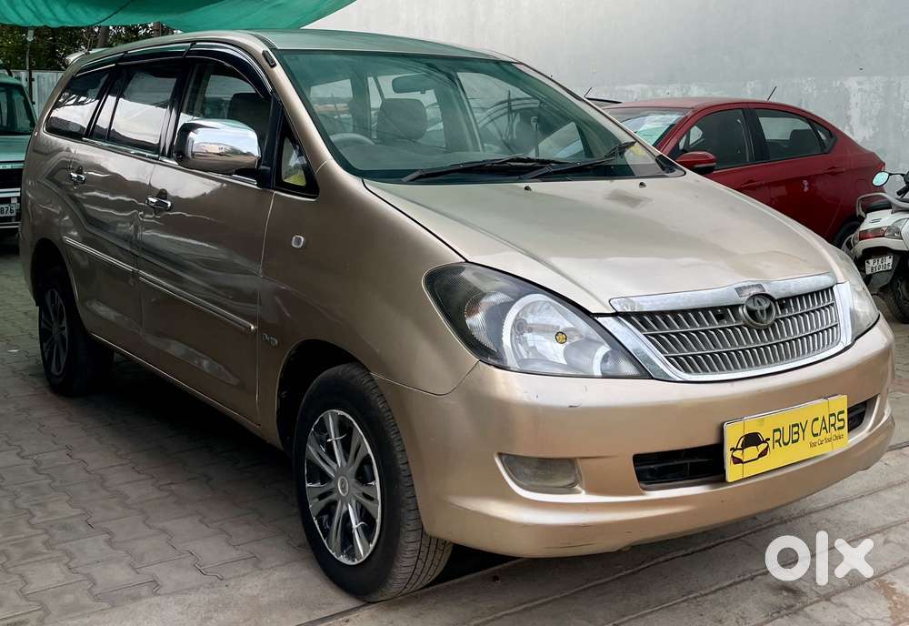 Toyota Innova 2.5 G4 Diesel 8-seater, 2006, Diesel